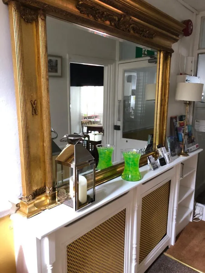 Bed and Breakfast Number14Hove 4*, Hove